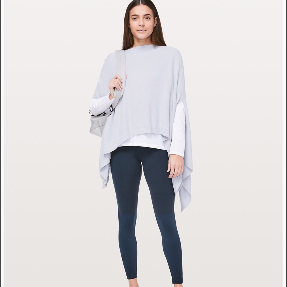 🌱 Lululemon Forward Flow Cape Sweater Poncho  OS